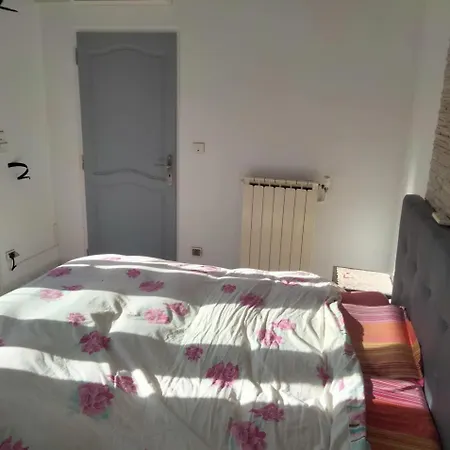 Family House For 6 People With Garden And Brazier * Le Grau-du-Roi